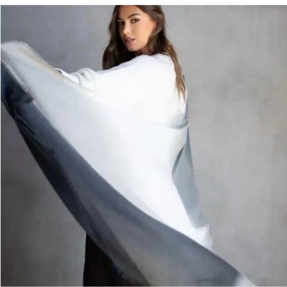 Carly Cushnie Scarf Ombre Print Black Gray and Cream - Picture 8 of 16